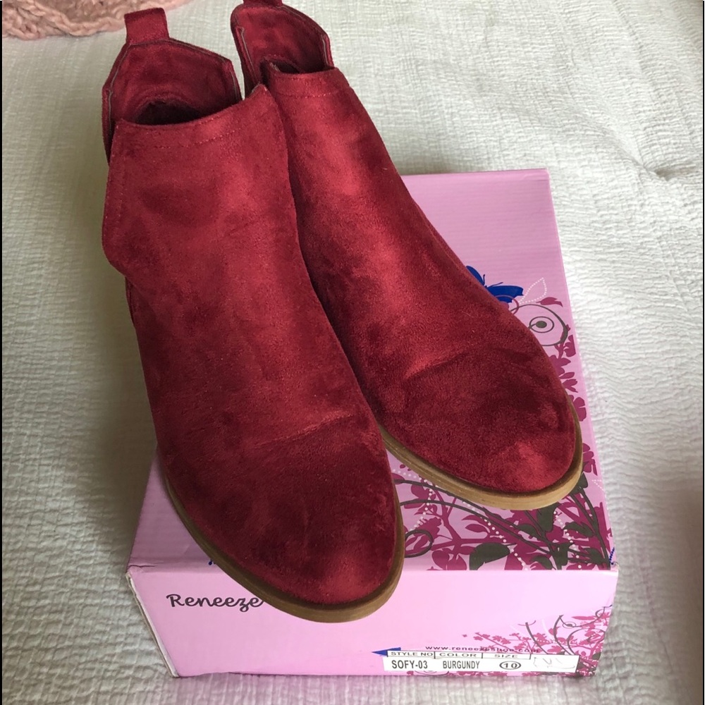 Reneeze Suede Burgundy Red Booties